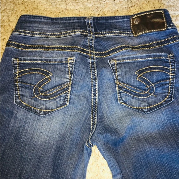 Silver women’s cropped Capri jeans - Picture 3 of 7